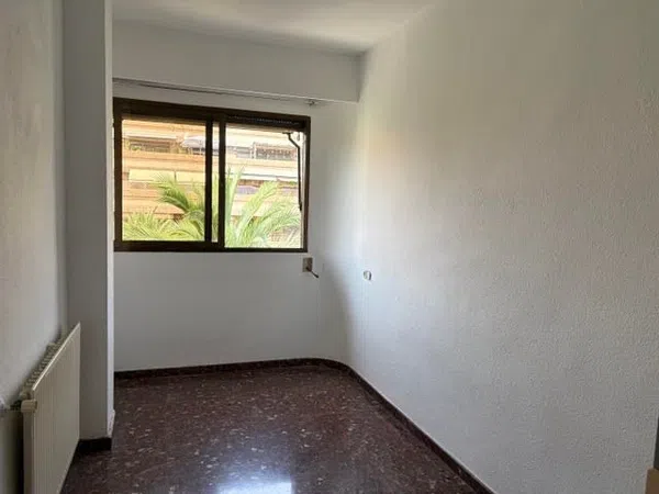 Piso en Facultades