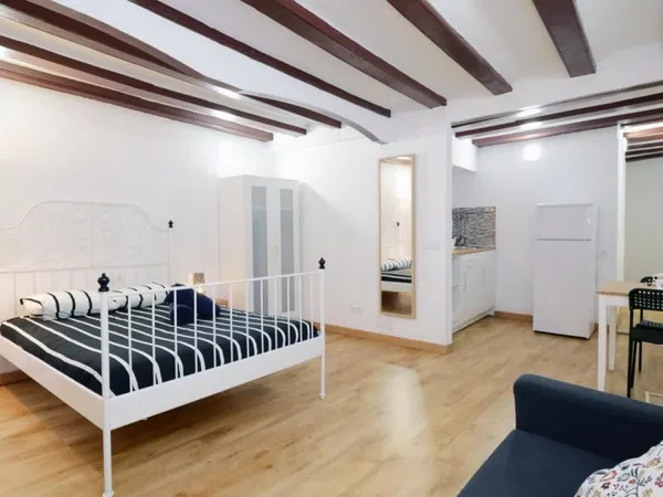 Estudio en Calle de Torres i Amat