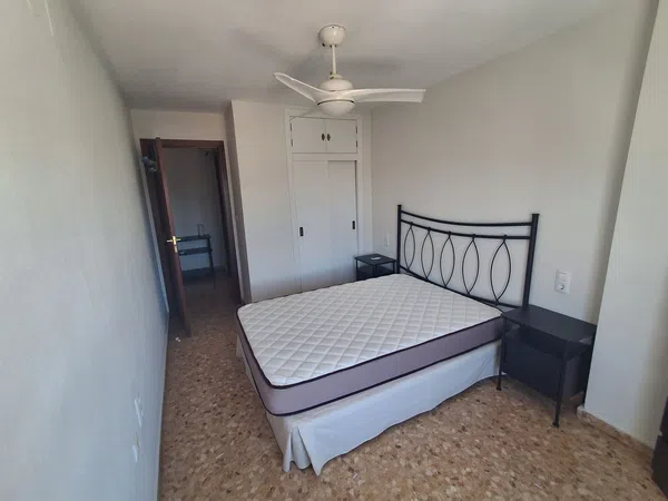 Piso en Calle de Dolores Alcaide, La Raiosa