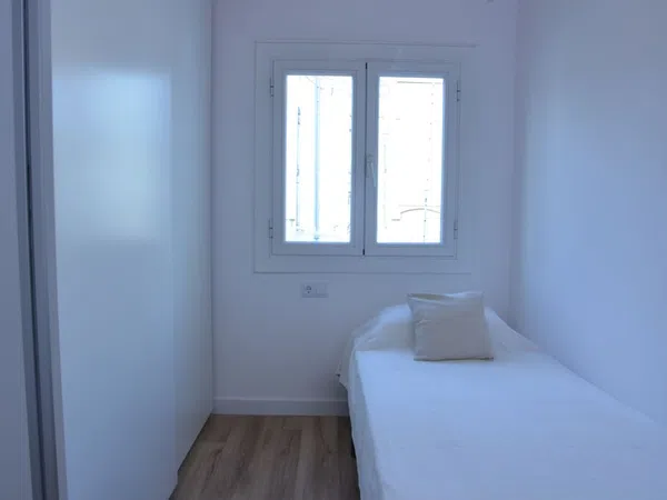 Piso en Calle del Tenor Masini, 49, Sants